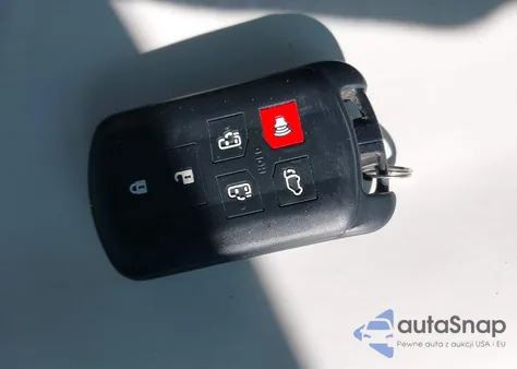 2015 Toyota Sienna Xle 8 Passenger from USA, damaged, VIN 5TDYK3DC1FS547142